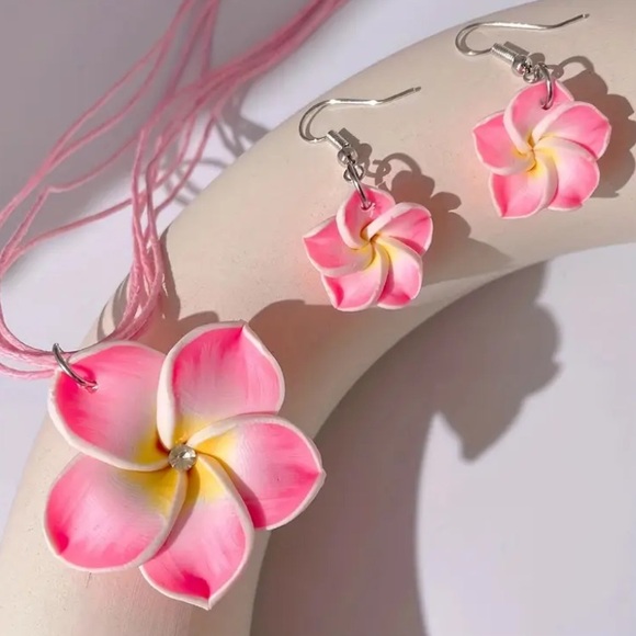 Tropical Pink Plumeria Flower Necklace & Earring Set - Picture 3 of 4